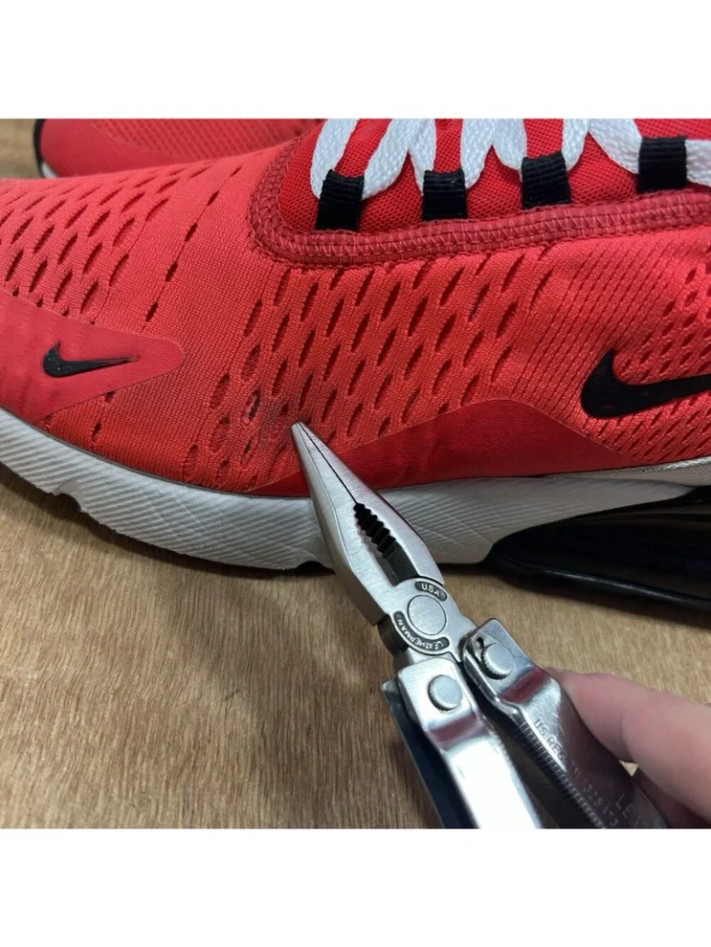 Nike Air Max 270 Red Orbit Men 8.5 Athletic Casual Running Sneakers BV6078-600